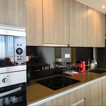 By The Sea Beach Front Apartment Batu Feringgi Dış mekan fotoğraf
