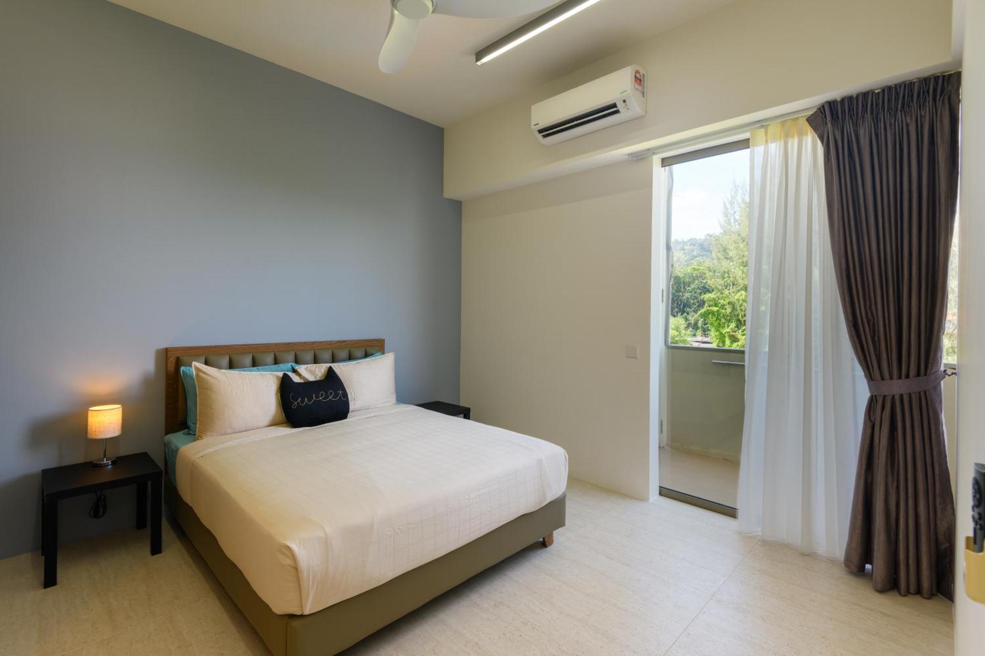 By The Sea Beach Front Apartment Batu Feringgi Dış mekan fotoğraf