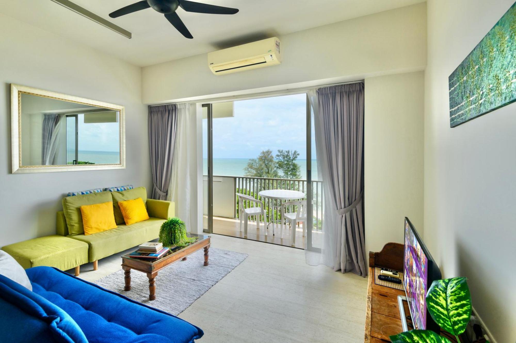By The Sea Beach Front Apartment Batu Feringgi Dış mekan fotoğraf